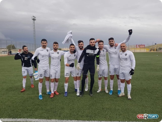 שחקני מעלה אדומים בסיום (פייסבוק מעלה אדומים)